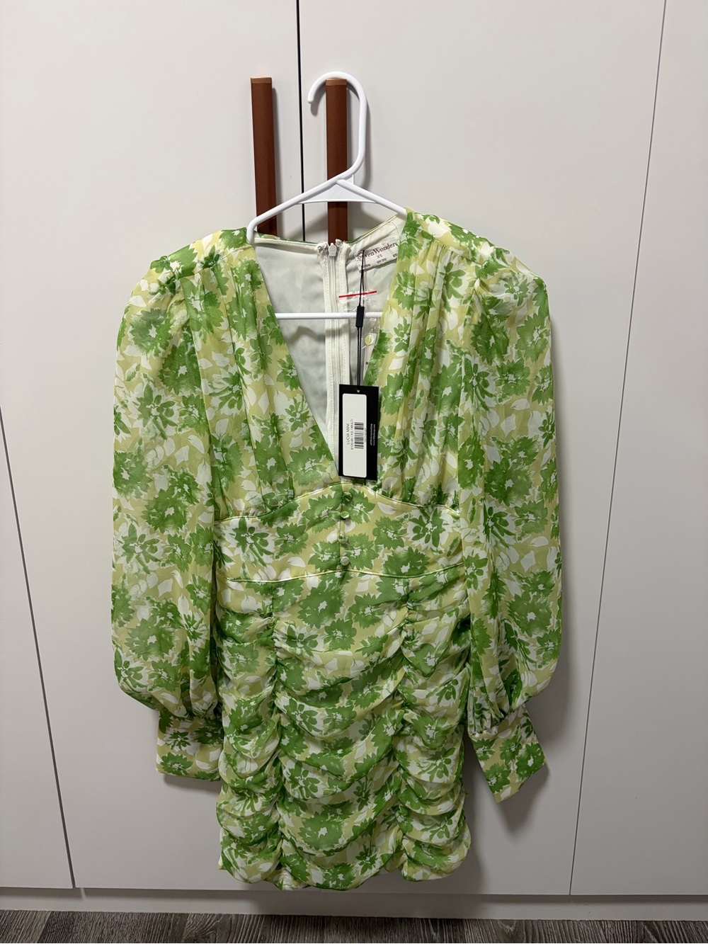 Light Green Floral V-Neck Ruched Blouse